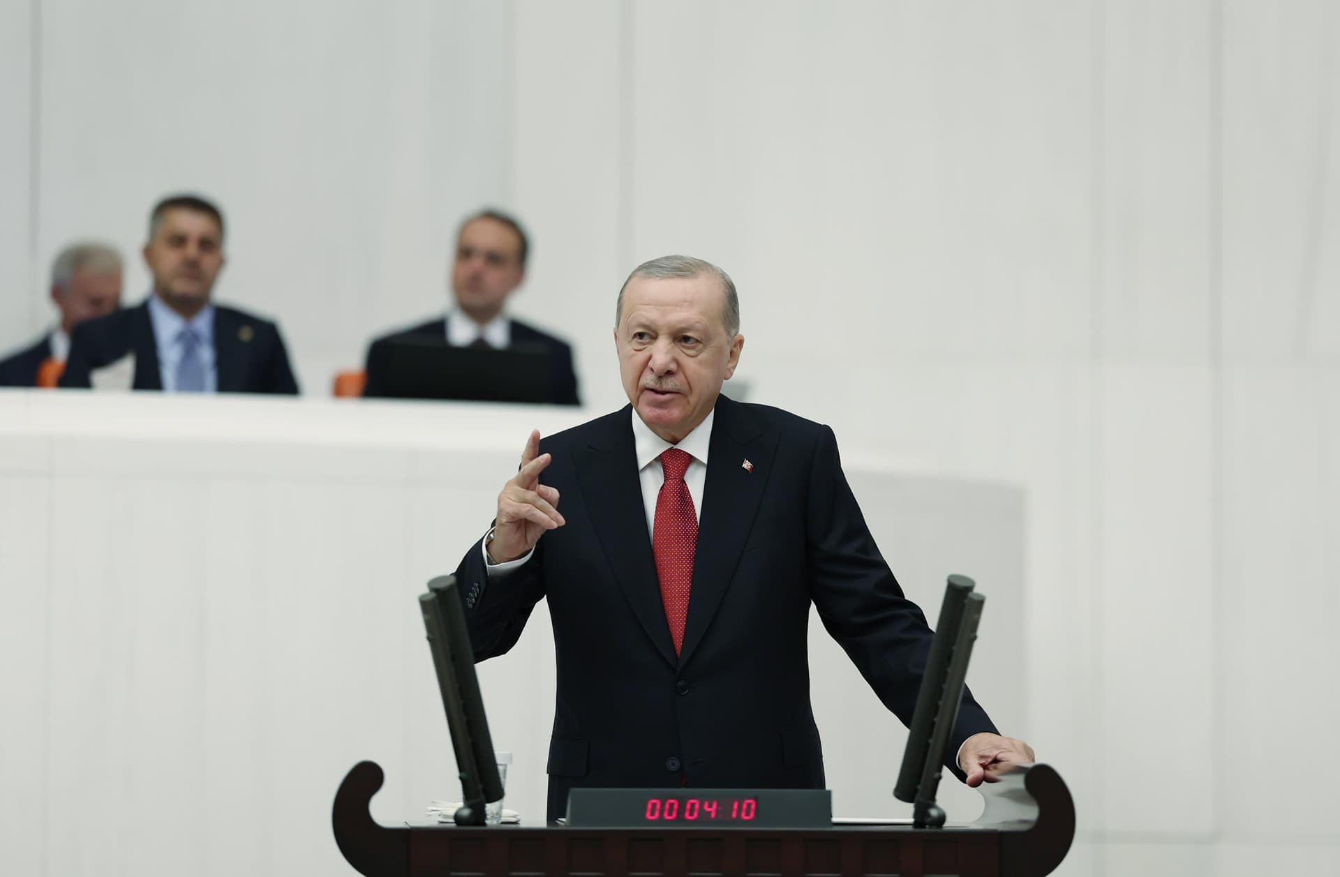 Cumhurbaşkanı Recep Tayyip Erdoğan, TBMM 28. Dönem 5. Yasama Yılı açılışında Genel Kurul kürsüsünden konuştu.