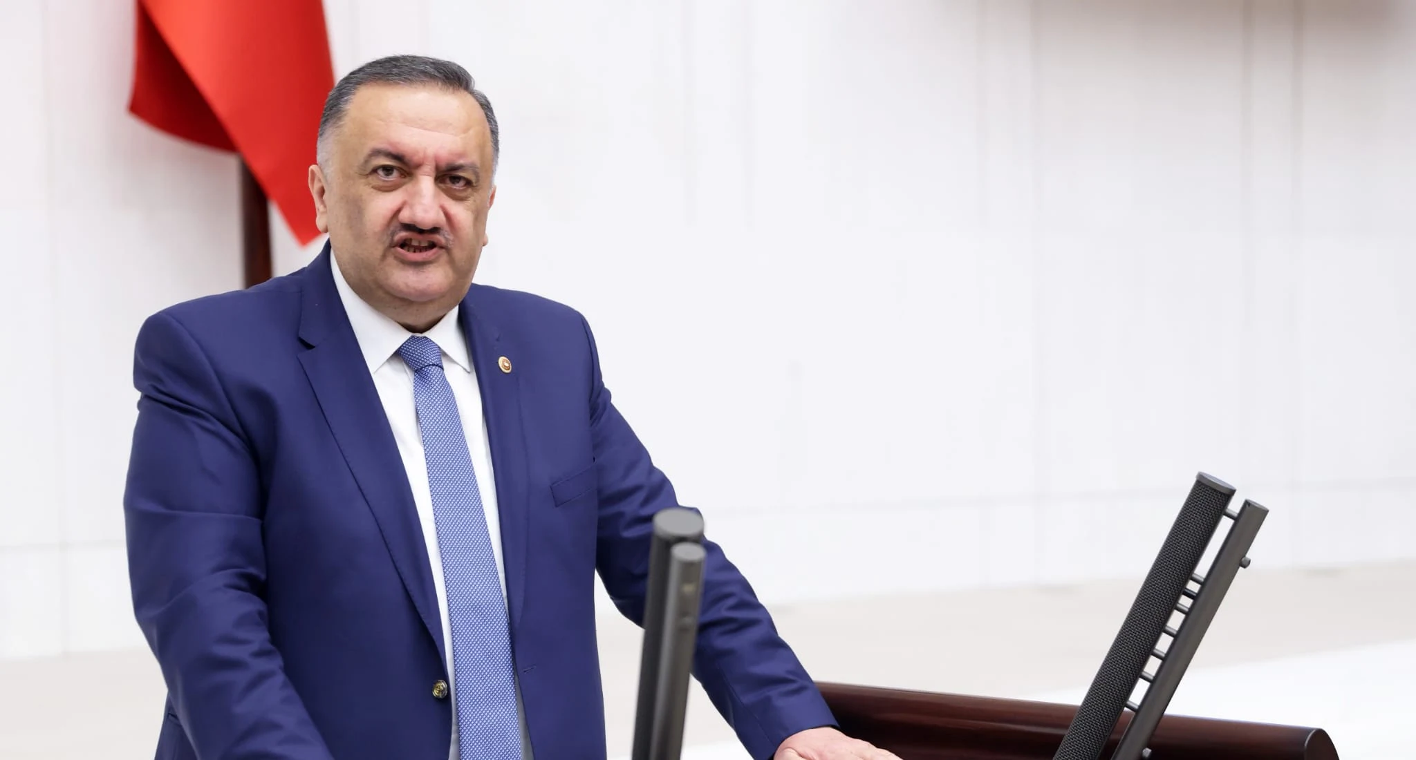 Ak Parti'nin kurucu isminden "3Y" muhasebesi: Hey gibi Ak Parti Hey...