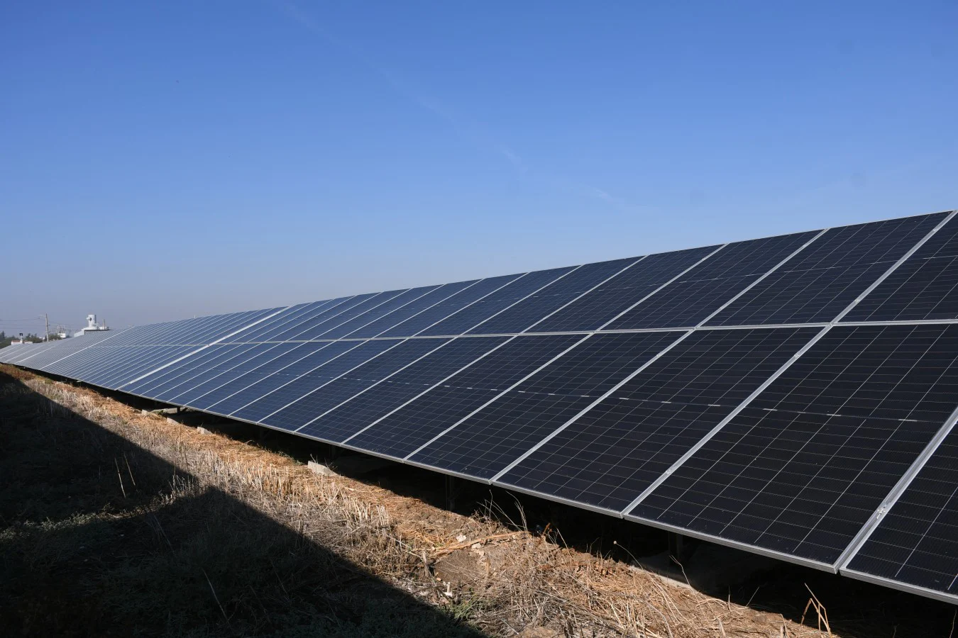 Lüleburgaz Belediyesi elektriğinin bir bölümünü güneşten üretiyor
